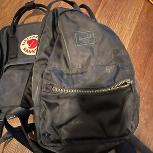 Herschel sling bag